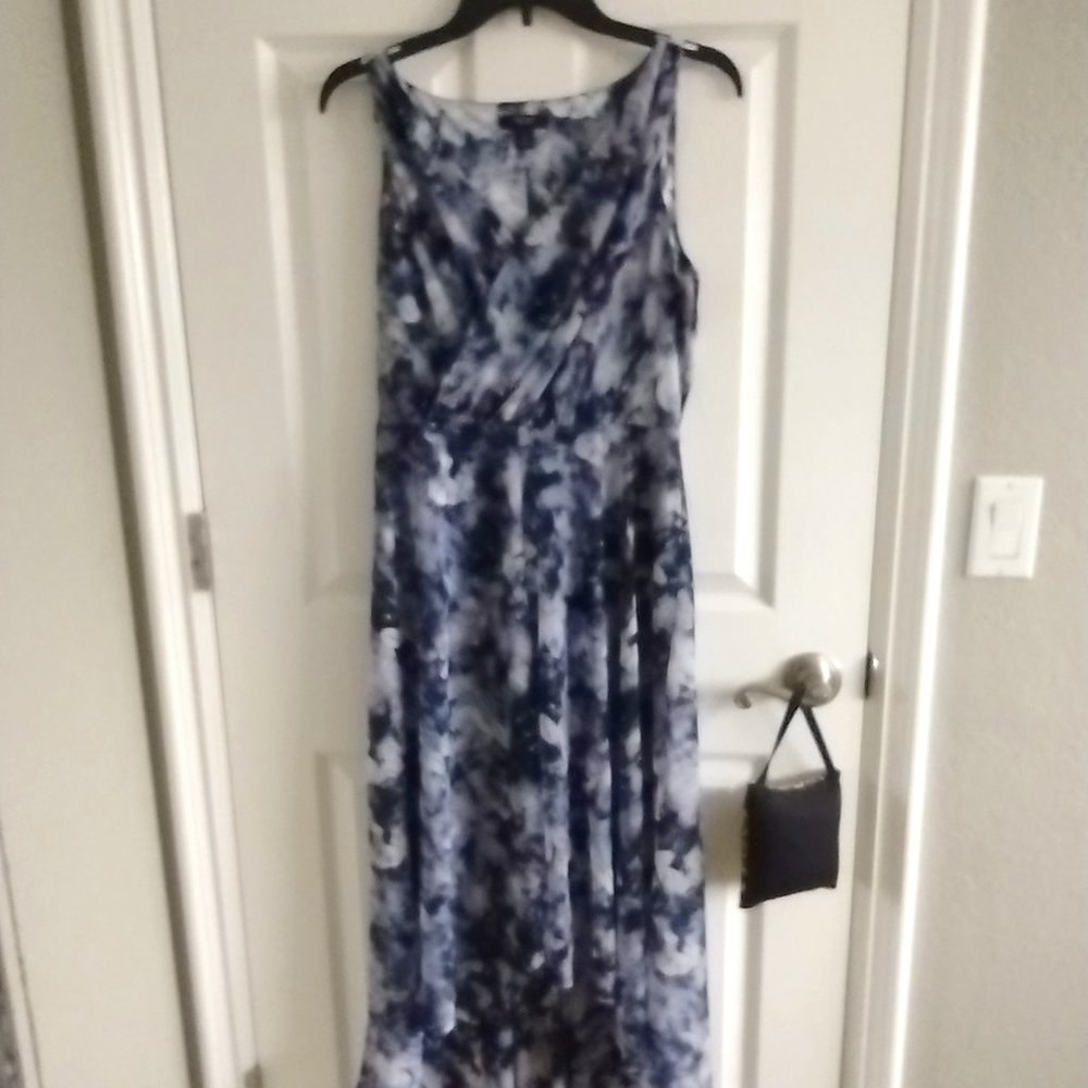 Vera Wang Dress size S